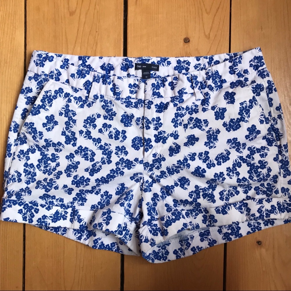 Gap blue and white floral shorts size 10